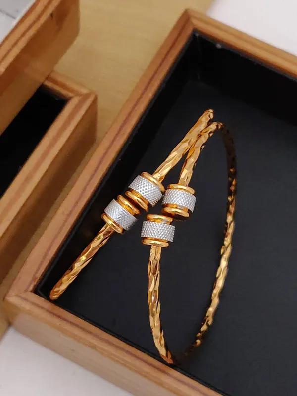 Gujju_Latest_Bangle_For_Girls_And_Women