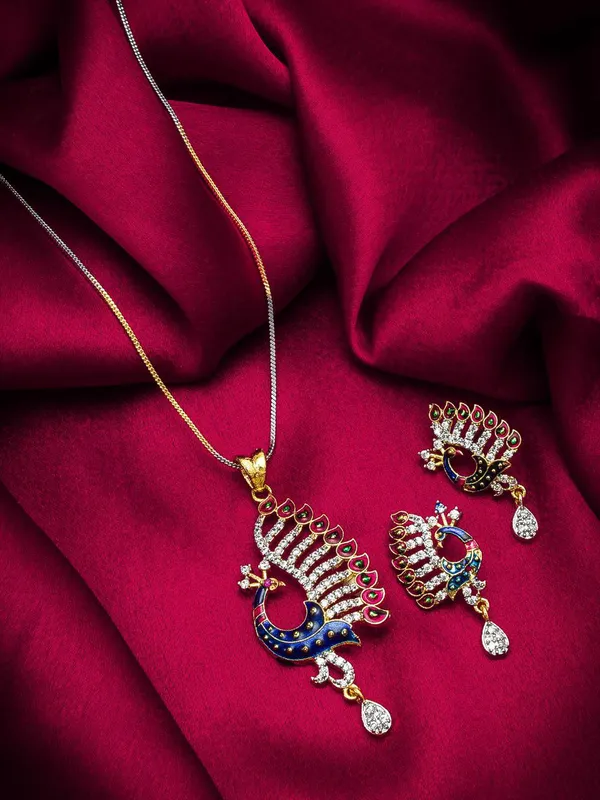 Gujju_Latest_Pendent_Set_With_Earrings