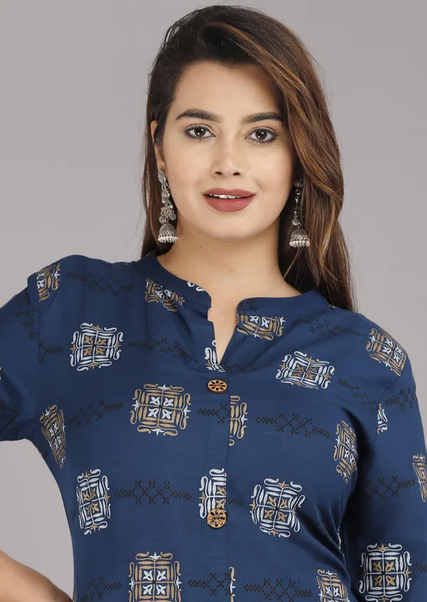 Stylish_&_Elegant___Women_Printed_A-line_Kurta_(Blue)