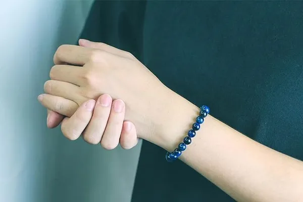 Blue_Glass_Lampwork_Premium_Gemstone_Bracelet_For_Unisex
