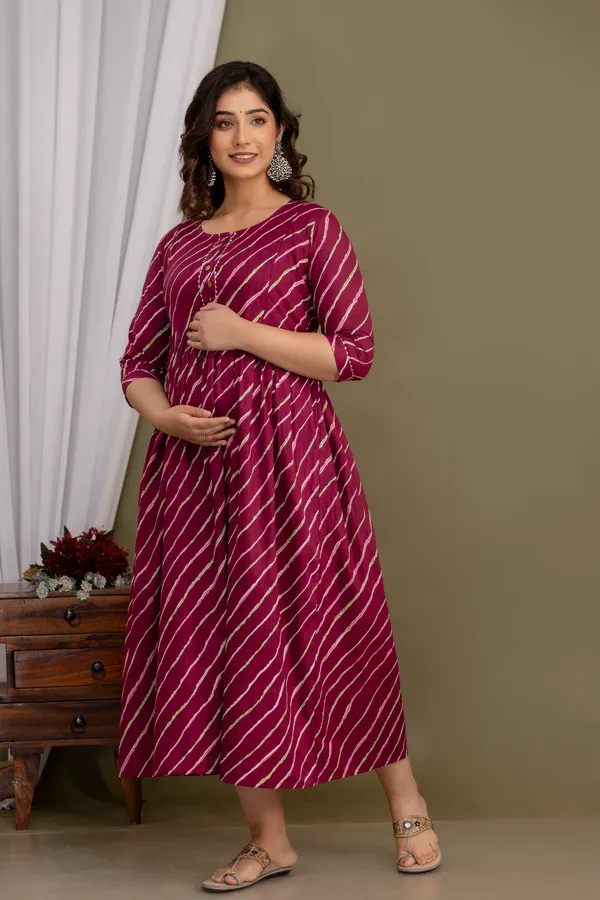 Madhubala_lahriya_Cotton_Printed_Maternity_And_Feeding_Kurti_Combo_Of_2