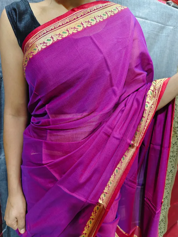 Magenta_Chamka_(Shine)_Cotton_ilkal_Handloom_Saree_with_Dyed_Resham_Pallu
