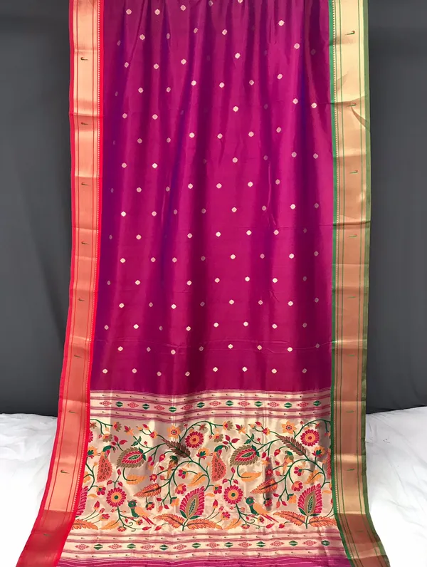Magenta_Pink_Paithani_Silk_Woven_Saree