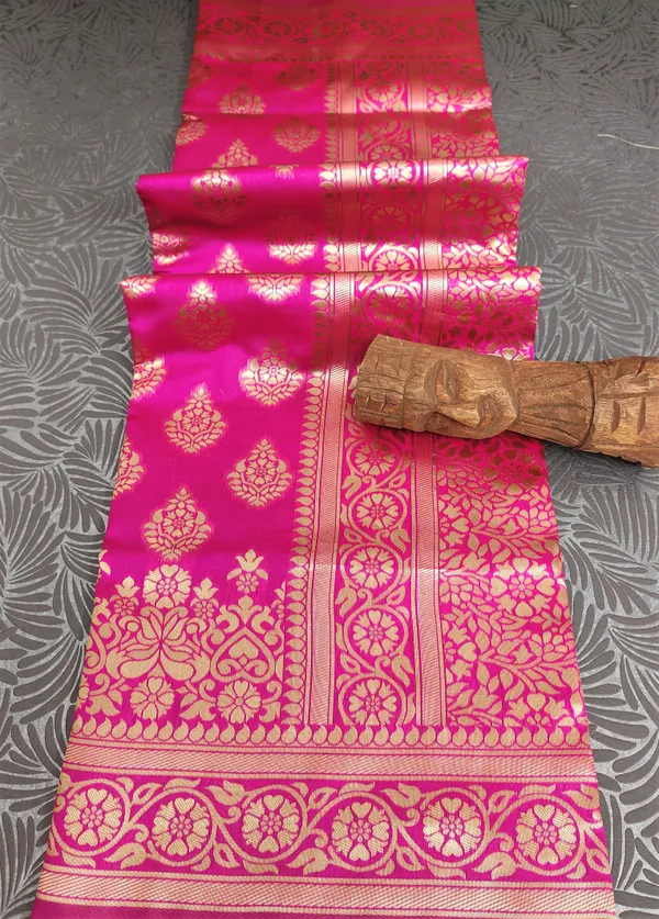 https://d1311wbk6unapo.cloudfront.net/NushopCatalogue/tr:f-webp,w-600,fo-auto/Mali35_1645794560275_v43ac30km48ugag.jpg__Mali Sarees®