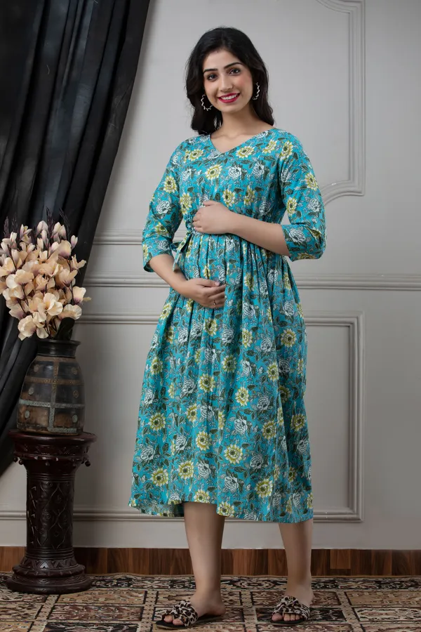 Cotton_Sky_Blue_Feeding_Dress