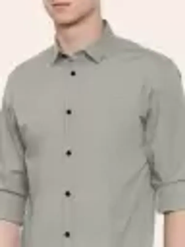 Men_Regular_Fit_Solid_Slim_Collar_Casual_Gery_Shirt