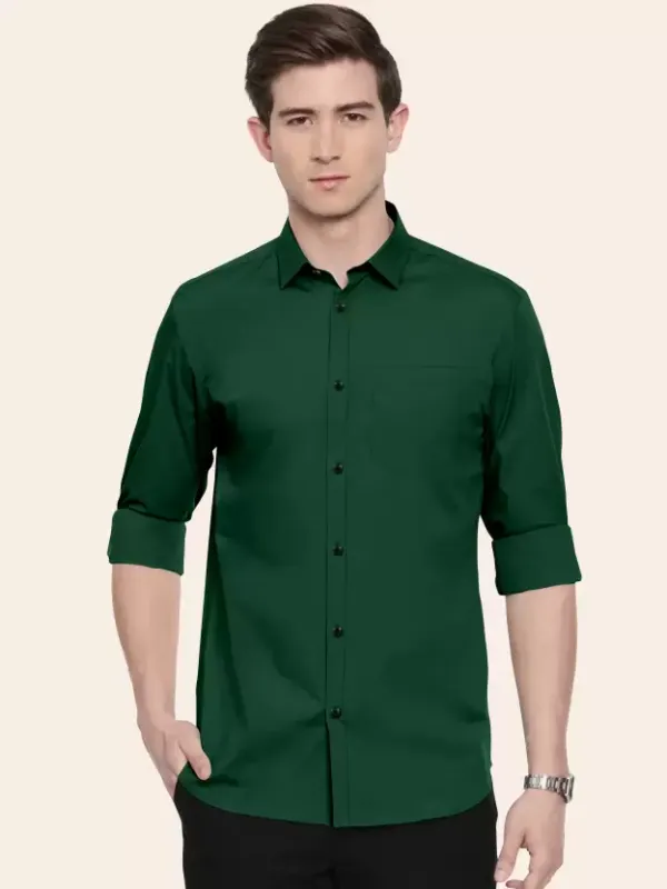 Men_Regular_Fit_Solid_Slim_Collar_Casual_Green_Shirt