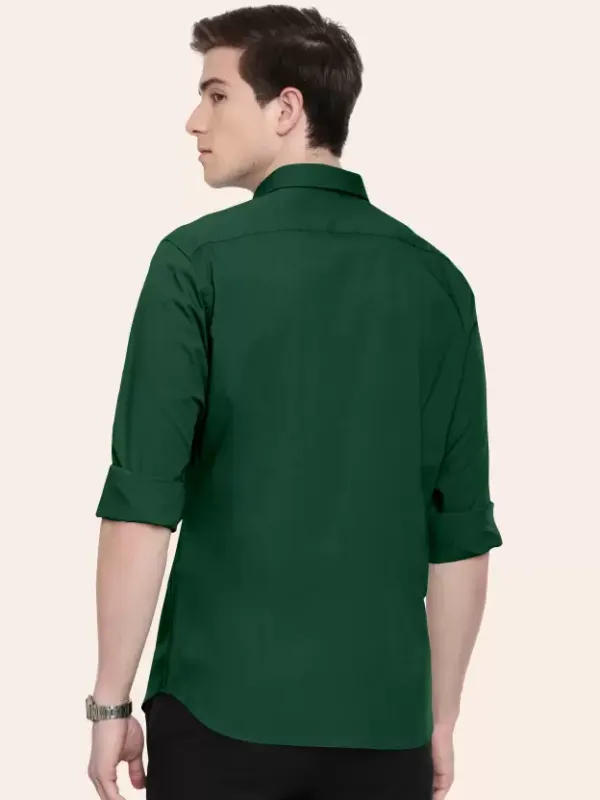 Men_Regular_Fit_Solid_Slim_Collar_Casual_Green_Shirt