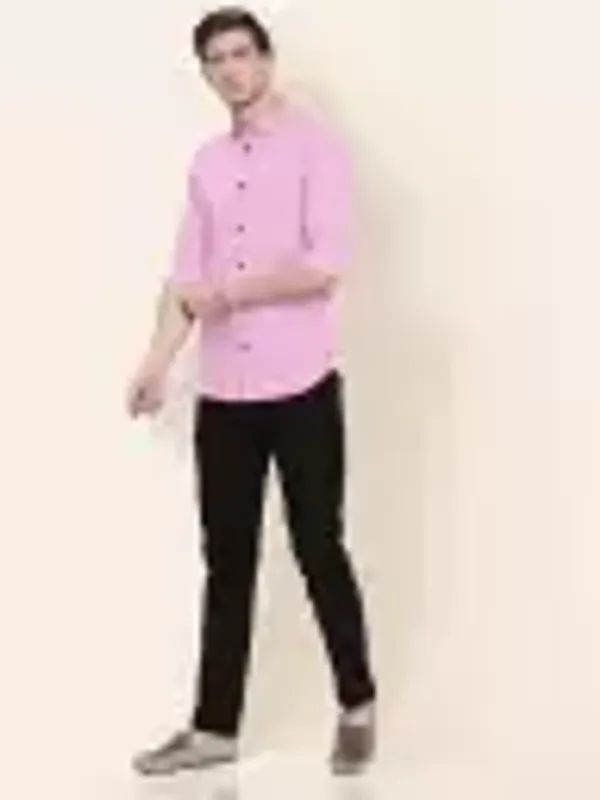 Men_Regular_Fit_Solid_Slim_Collar_Casual_Pink_Shirt