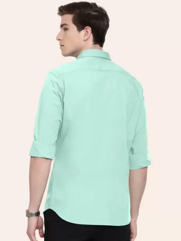 Men_Regular_Fit_Solid_Spread_Collar_Casual_Shirt
