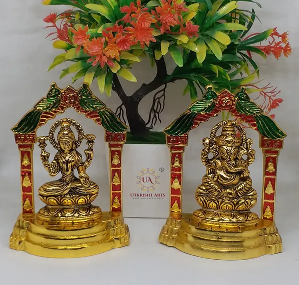 Gold_Plated_Metal_Handcrafted_Laxmi_Ganesh_Statue_Decorative_Showpiece