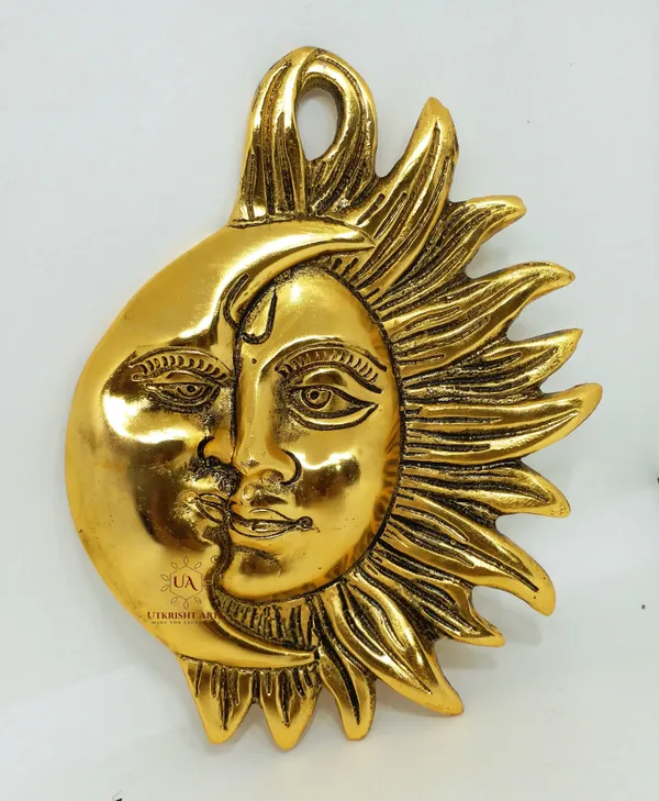 Gold_Plated_Metal_Handcrafted_Wall_Hanging_Half_Surya_(Sun)_and_chandrama_(Moon)_face_Decorative_Showpiece_for_Home_&_Office_Gifting_(16.5X3X21_cm,_Gold)