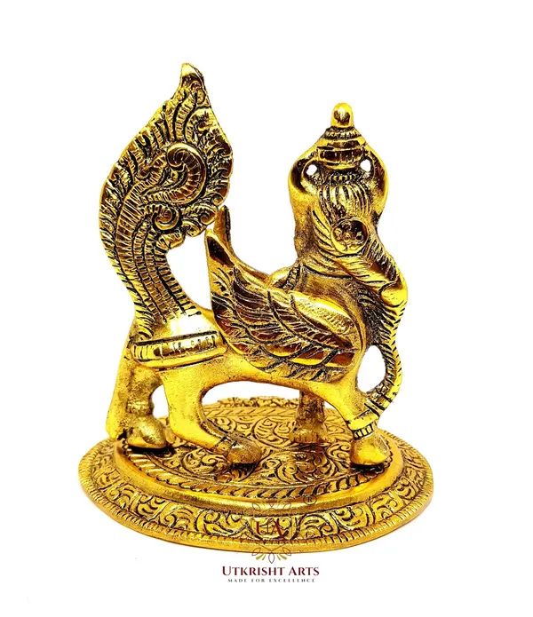 Gold_Plated_Metal_Kamdhenu_Cow_Statue_Decorative_Showpiece