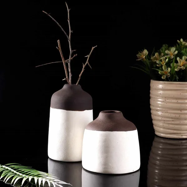 Mini_Ceramic_Bud_Vase_Set_Of_2_White_Beidge_Matt_4_Inch