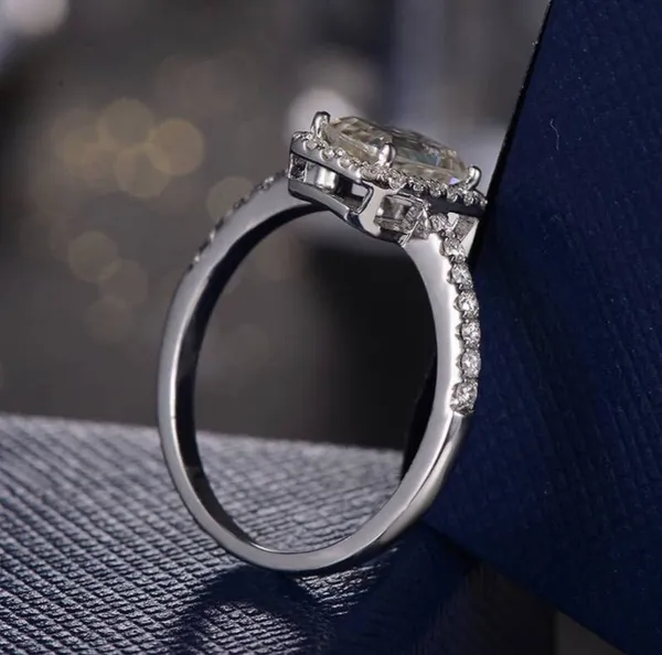 Moisannite_Propose_Ring_Sterling_Silver_Abjustable
