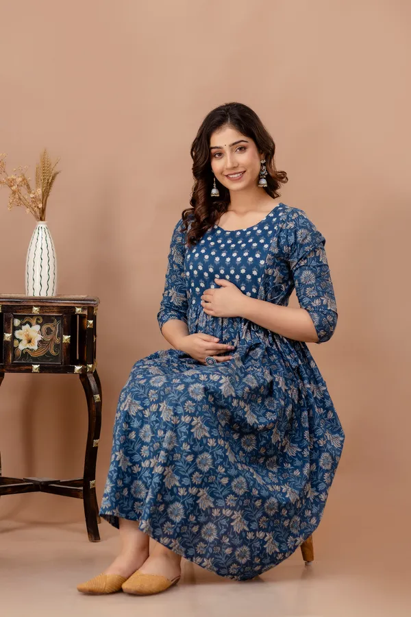 Moon_Blossom___Cotton_Printed_Maternity_And_Feeding_Kurti_Combo_Of_2