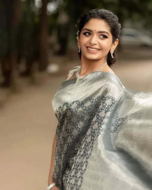 GREY_KANJIVARAM_SILK__SAREE