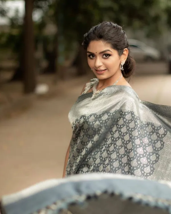 GREY_KANJIVARAM_SILK__SAREE