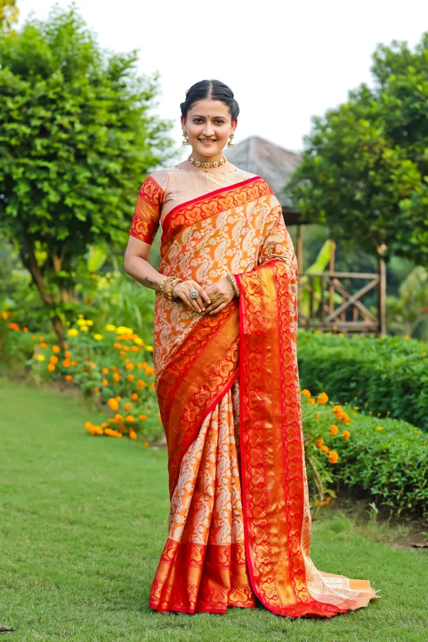 Mustard_Morni_Banarasi_Silk_Saree_-_Exquisite_Beauty