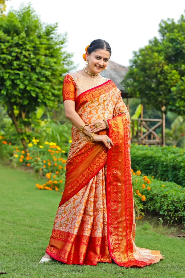 Mustard_Morni_Banarasi_Silk_Saree_-_Exquisite_Beauty