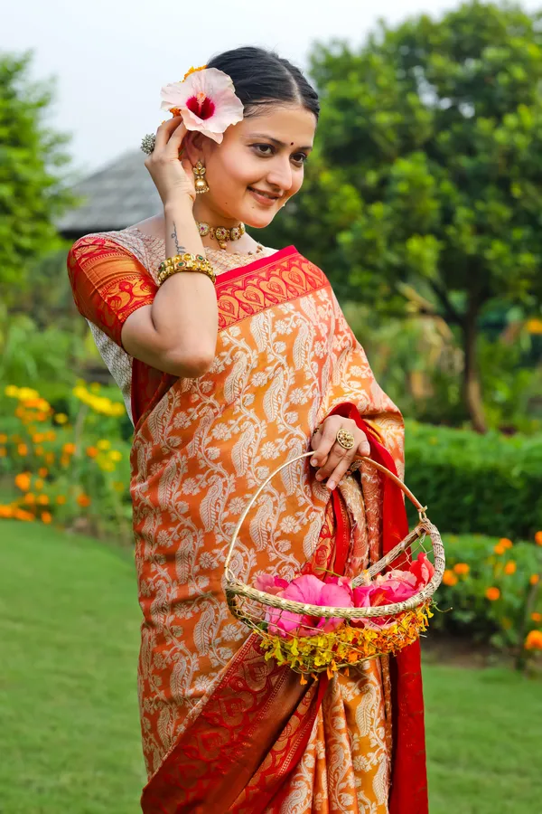 Mustard_Morni_Banarasi_Silk_Saree_-_Exquisite_Beauty