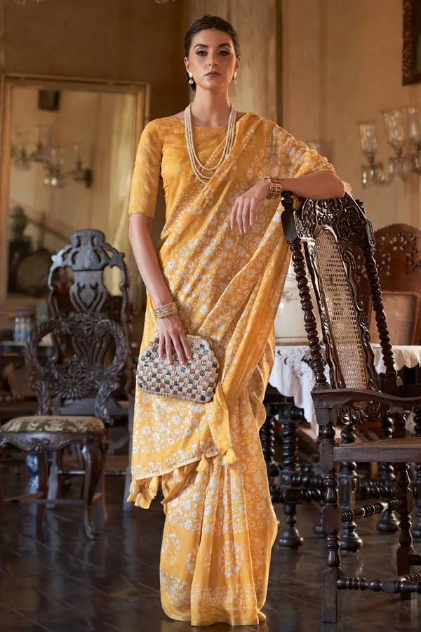 Mustard_Yellow_Soft_Mul_Cotton_Saree_With_Batik_Print_&_Zari_Woven