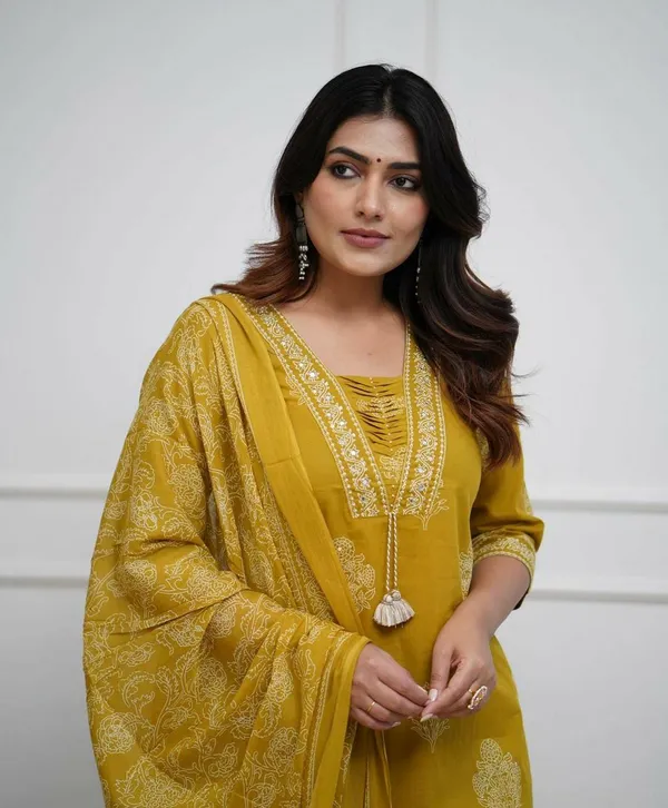 Mustard_Cotton_Silk_Kurta_Pant_And_Dupatta_Set_For_Women