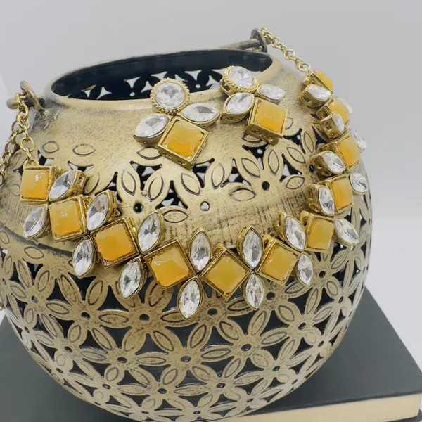 Yellow_Alloy_Copper_Red_Jewellery_Set_For_Women