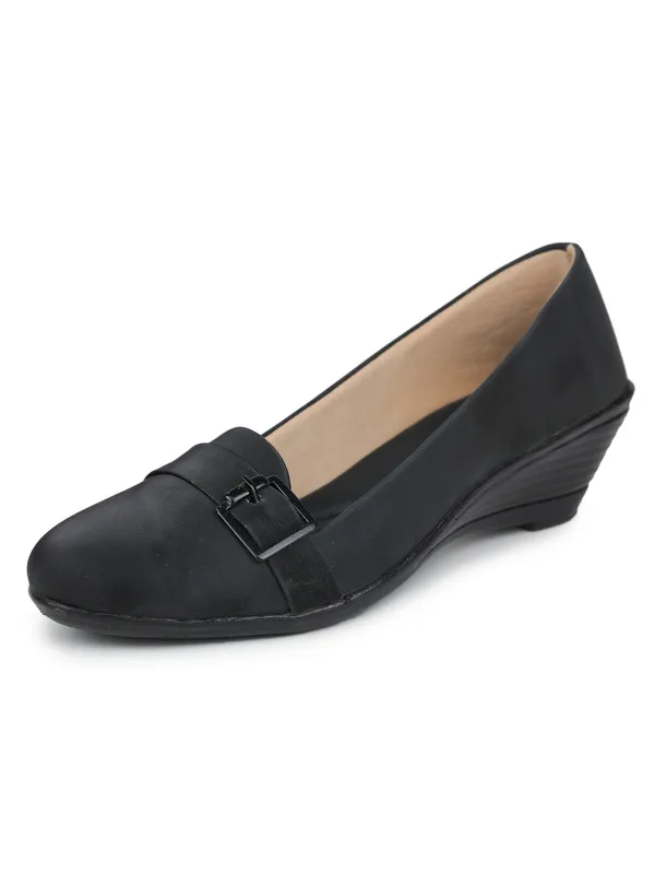 Casual_Bellies_(Black)