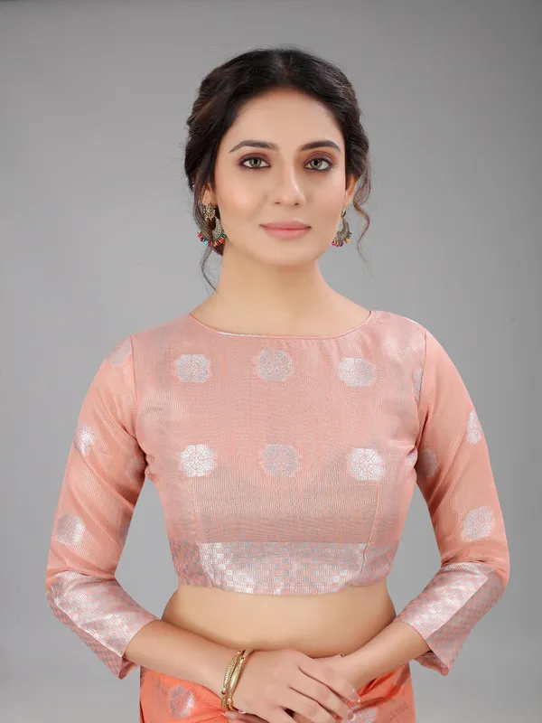 Peach_Pure_Soft_Linen_Saree_With_Silver_Zari_Butta_For_Women
