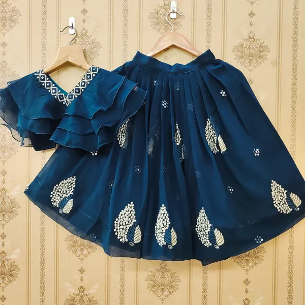 Rama_Ethnic_Wear_Georgette_Lehenga_Choli_Set_For_Girls