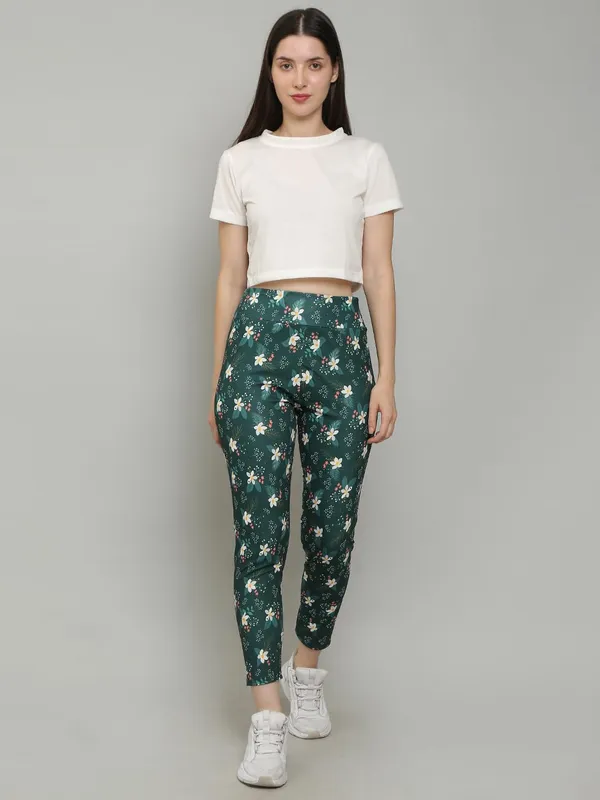 Printed_High_Waist_Dry_Fit_Multi_Purpose_Stretchable_Leggings_For_Women