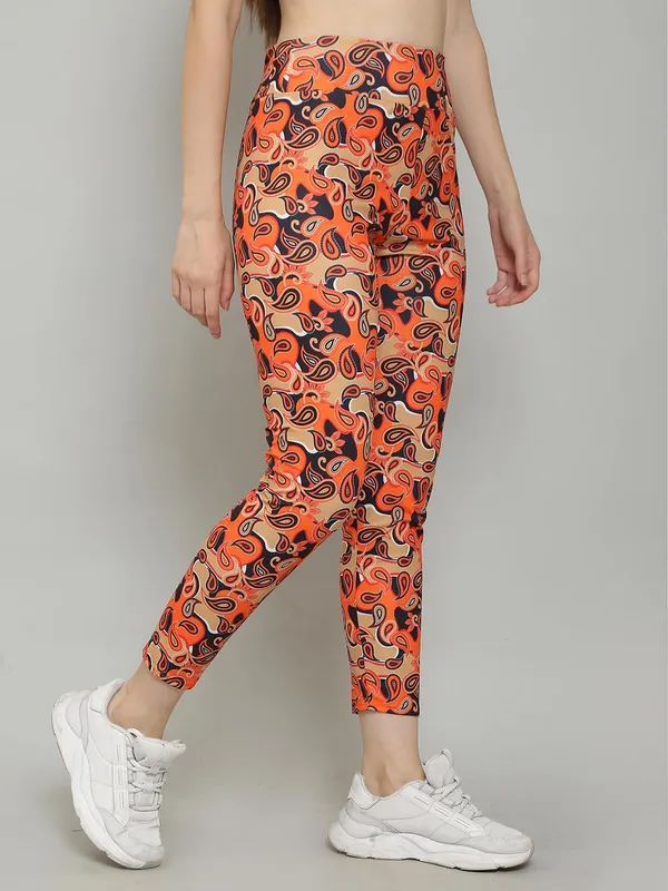 Printed_High_Waist_Dry_Fit_Multi_Purpose_Stretchable_Leggings_For_Women