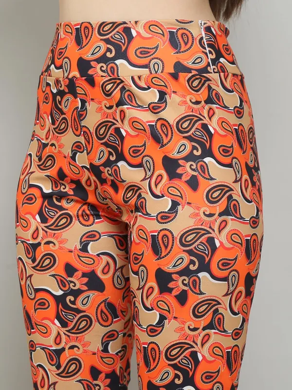 Printed_High_Waist_Dry_Fit_Multi_Purpose_Stretchable_Leggings_For_Women