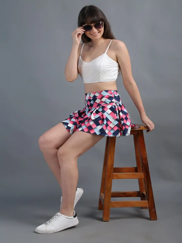 Geomatric_Printed_Short_Pleated_Mini_Skirt_with_Attached_Inner_Short_Skorts_For_Women