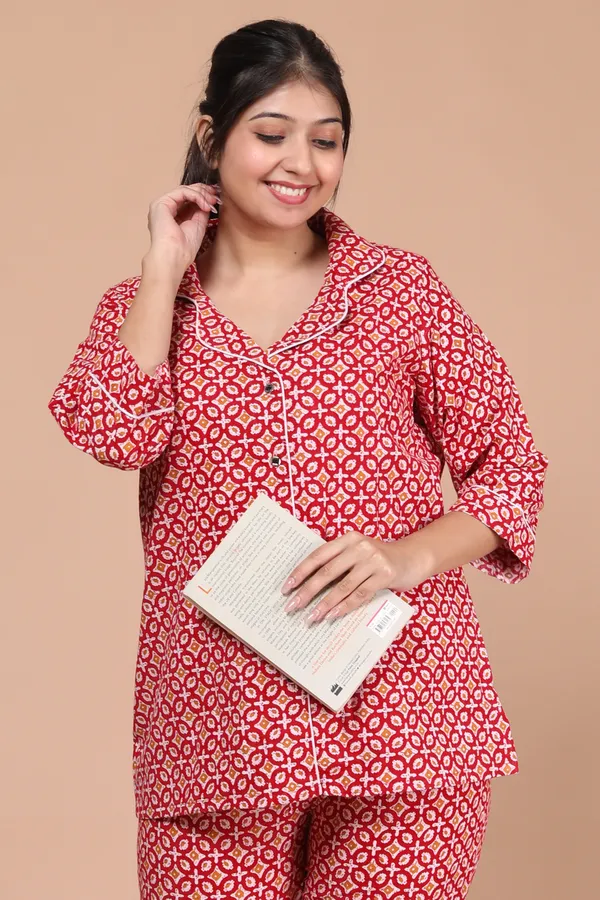 Stylish_&_Elegant___Women_Night_Suit_(Pink)