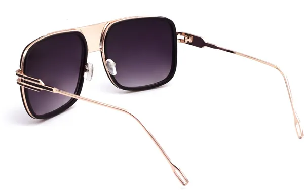 Black_Over-Sized_Sunglasses_-_For_Unisex