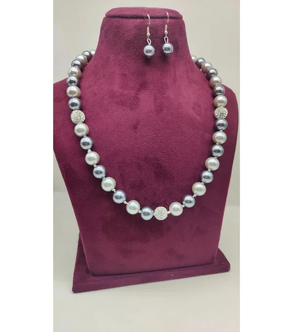 Silver_Trendy_Western_Necklace_And_Earring_Set_For_Women