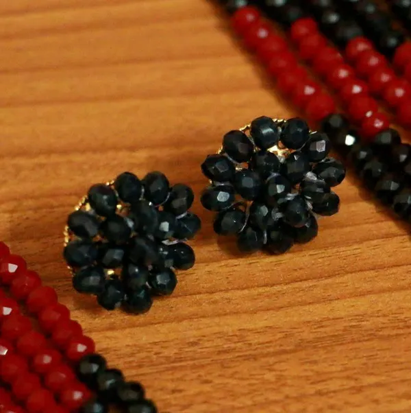 Red_&_Black_Crystal_5_Line_Necklace_Set