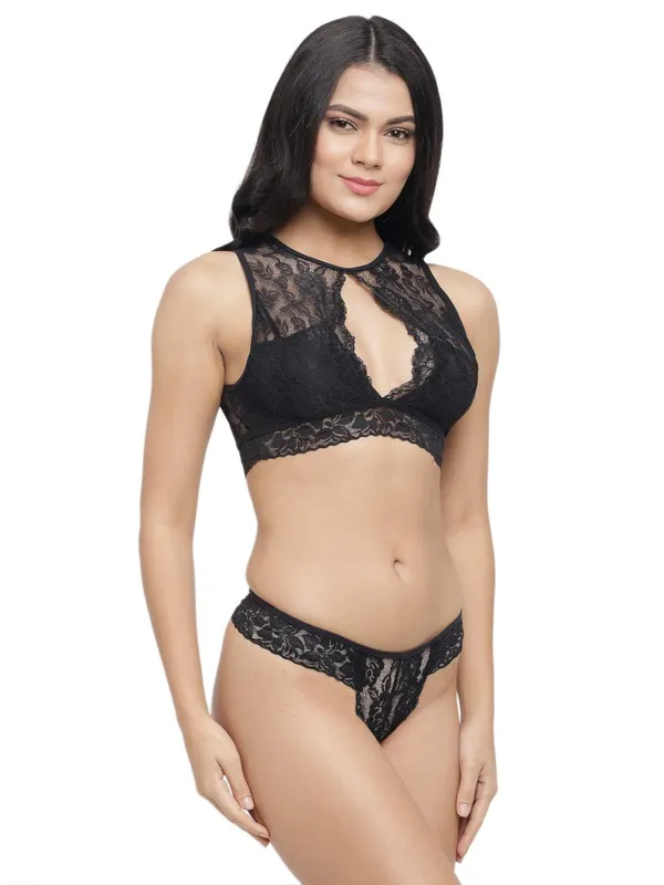 Black_Keyhole_High_Neck_Bralette_Bra_Panty_Set_For_Women
