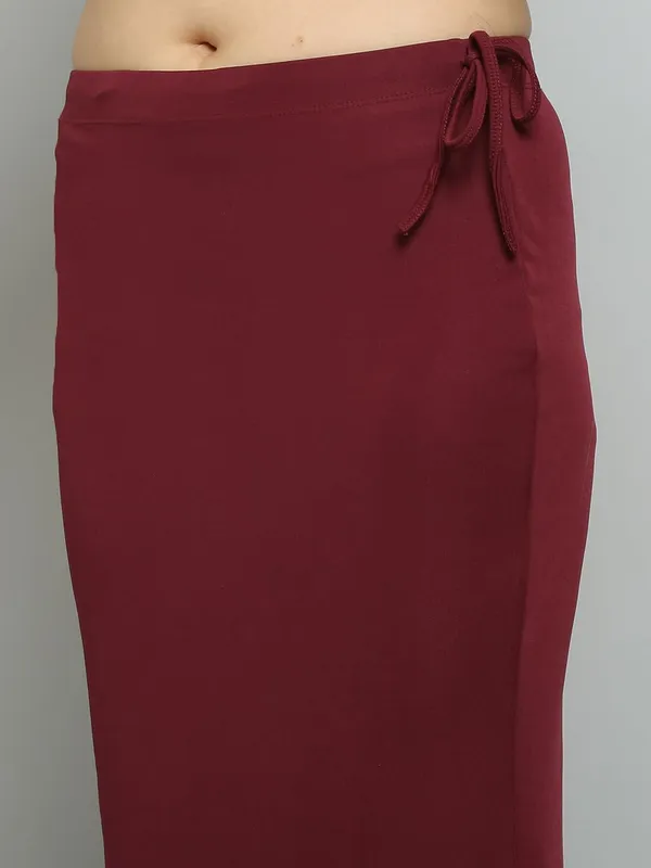 Wine_Lycra_Solid_Fishcut_Petticoat_Skirt_Saree_Shapewear_For_Women_&_Girls