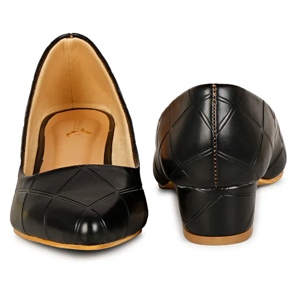 Trendy_Block_Heel_Pumps_(Black)