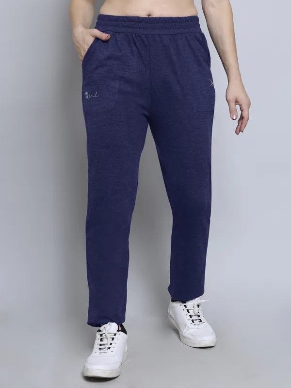 https://d1311wbk6unapo.cloudfront.net/NushopCatalogue/tr:f-webp,w-600,fo-auto/NavyBlue_Cotton_Pyjamas_Joggers_Lounge_Pant_with_Pocket_For_Women_4FEXBURLMX_2024-03-27_1.jpg