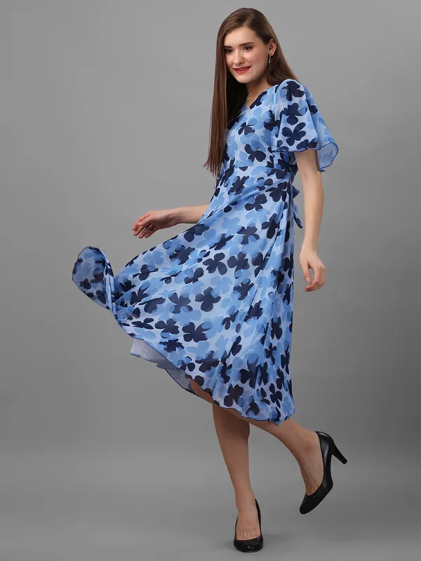 Navy_Blue_&_Sky_Blue_Floral_Georgette_Maxi_Dress