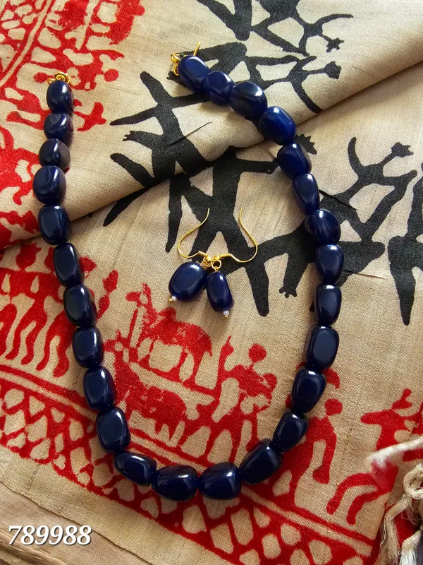 Navy bead necklace clearance
