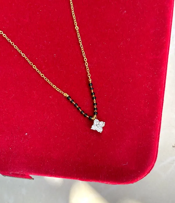 Navya_A.d_minimal_modern_mangalsutra