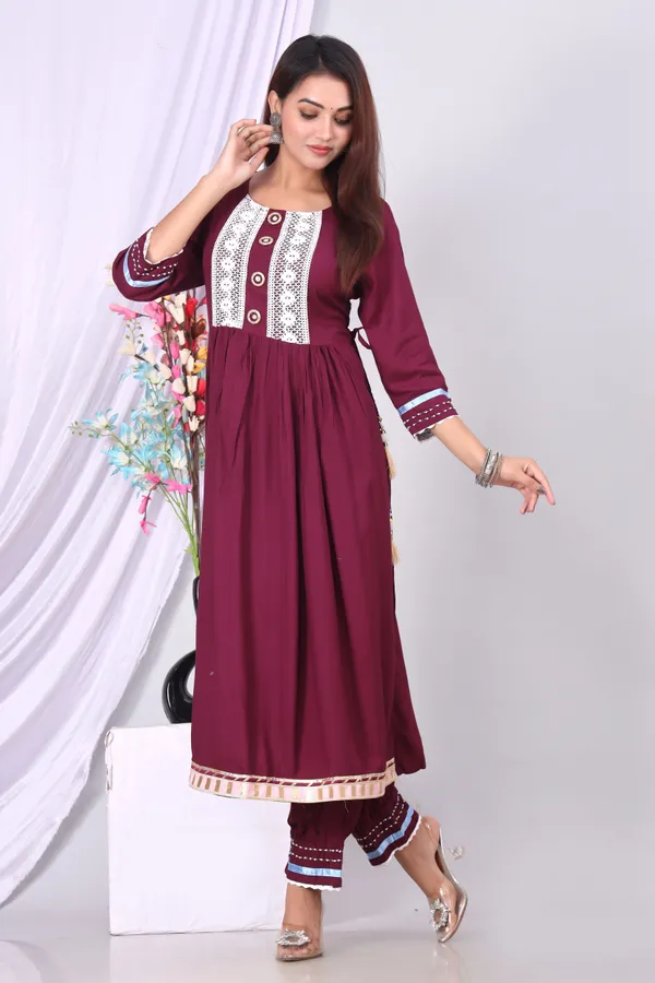 Purple_Cotton_Rayon_Printed_Casual_Wear_Kurta_&_Pant_Set_For_women