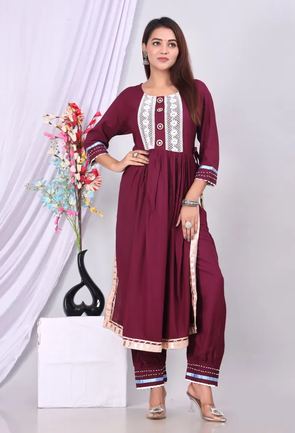 Purple_Cotton_Rayon_Printed_Casual_Wear_Kurta_&_Pant_Set_For_women