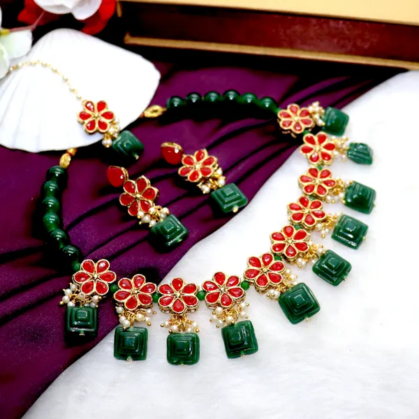 Red_And_Green_Alloy_Copper_Jewellery_Set_For_Women
