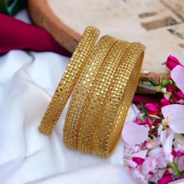 New_Designer_High_Gold_Plated_Dot_Design_Fancy_4_Pcs_Bangle_For_Women